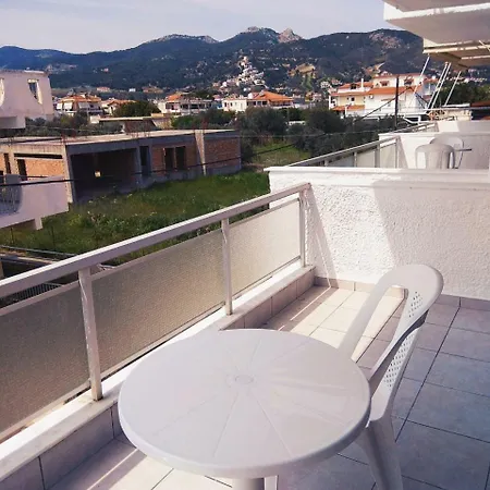 Apartment Aqua Kato Almiri